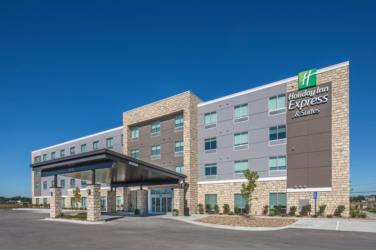 Holiday Inn Express & Suites - West Omaha - Elkhorn By Ihg Exteriör bild